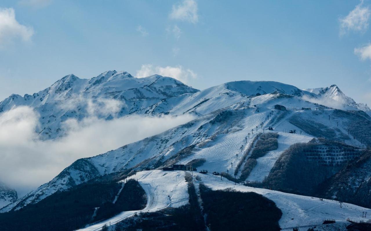 Hotel 白馬パウダーマウンテン Hakuba Esterno foto
